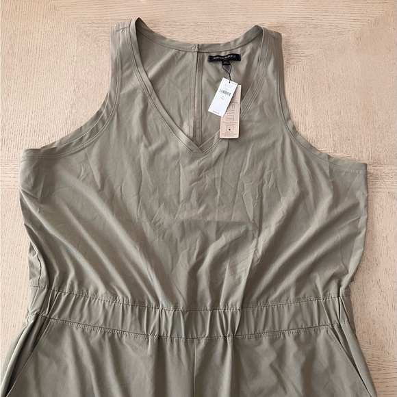 Banana Republic Pants - Banana Republic Khaki V-neck Jumpsuit Size XL Tall